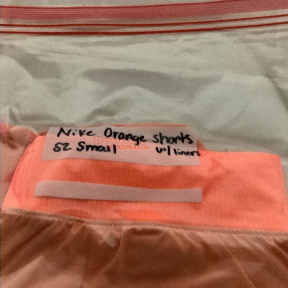 Nike court dri fit victory shorts orange size small slim fit - Picture 7 of 7